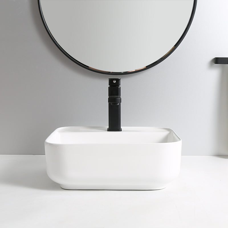 WG60 Gloss White Basin